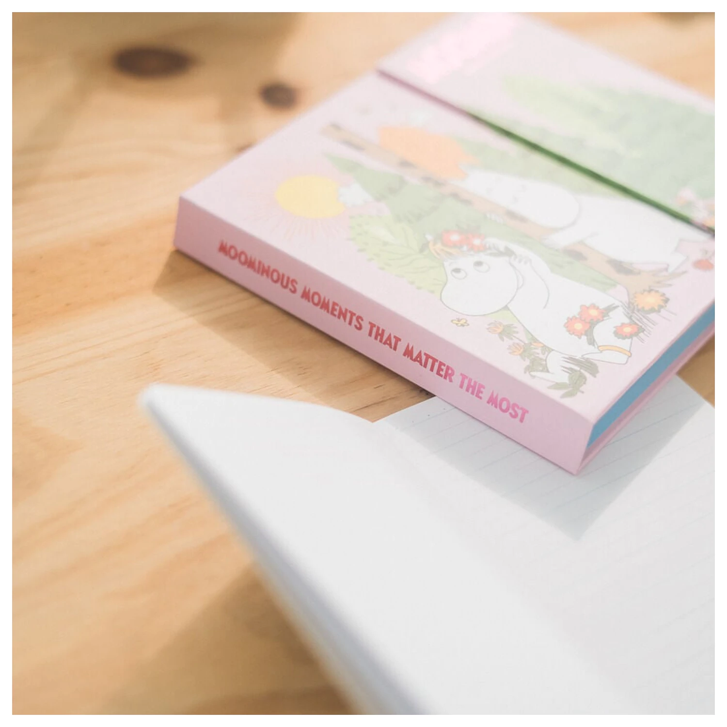 Moomin tygodniowy planer z karteczkami samoprzylepnymi zdjęcie produktu