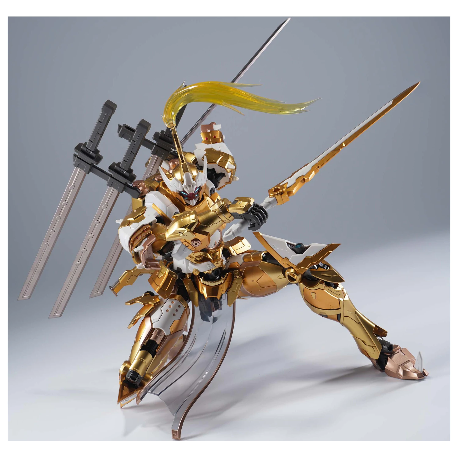 Motor Nuclear MNP-XH08A Type Wei-Yuan Royal Guard Model Kit 19 cm zdjęcie produktu
