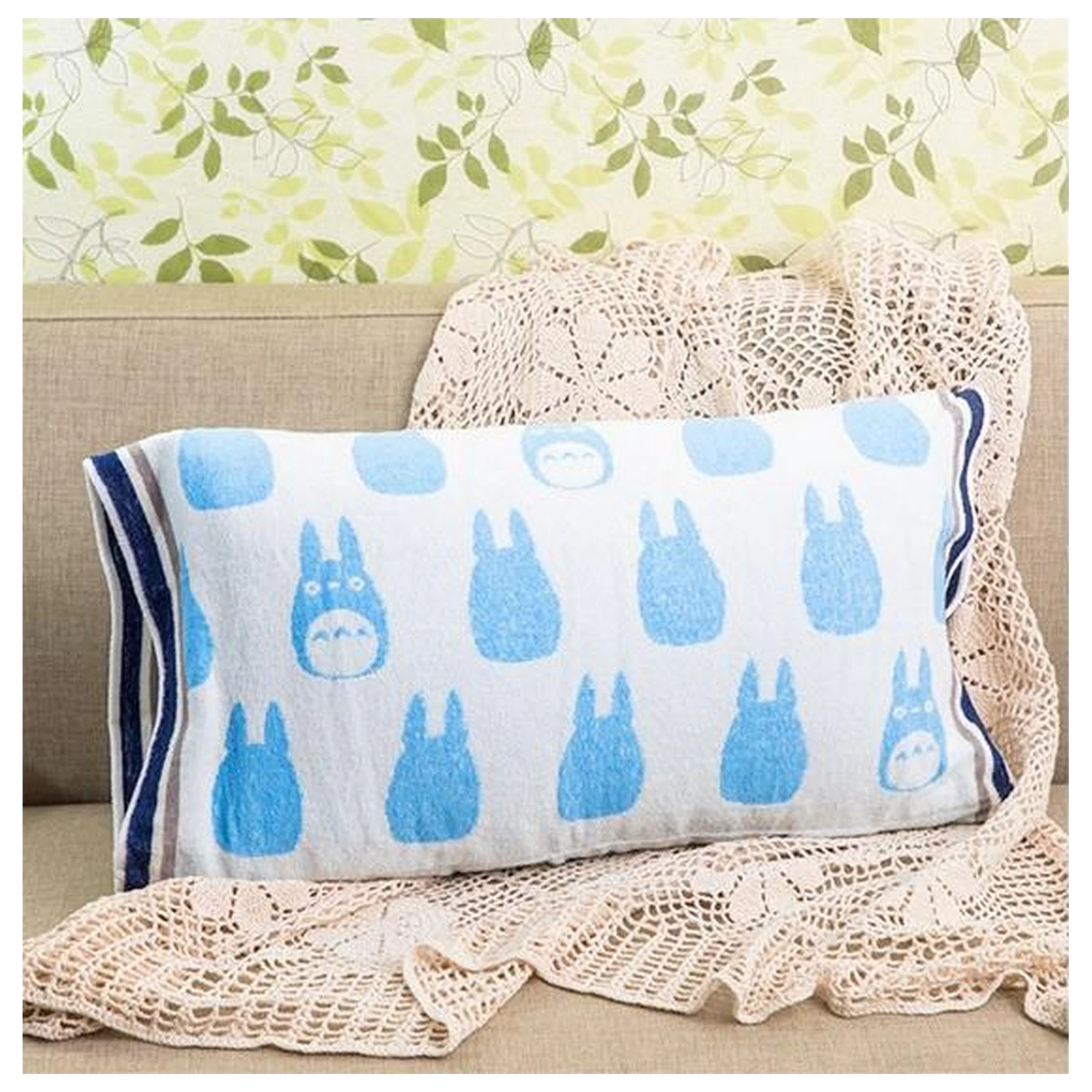 My Neighbor Totoro Blue Totoro Poszewka na poduszkę zdjęcie produktu