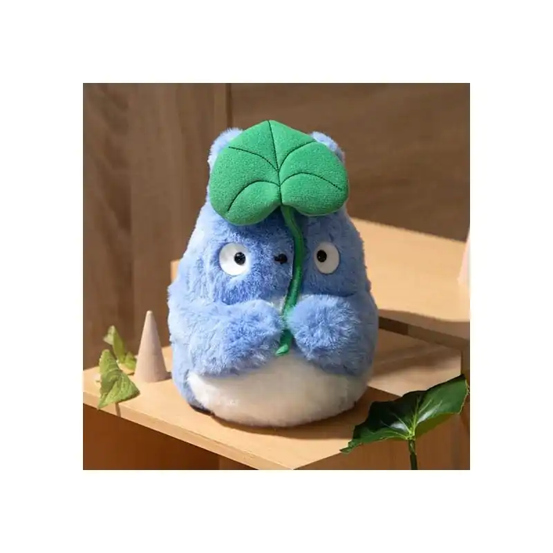 Mój Sąsiad Totoro Nakayoshi Pluszowa Figurka Medium Totoro z liściem 20 cm zdjęcie produktu