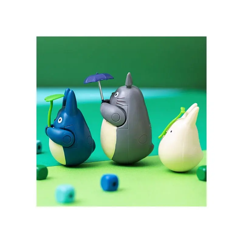 Mój Sąsiad Totoro Figurka z Okrągłą Podstawą Duży Totoro z liściem 7 cm zdjęcie produktu