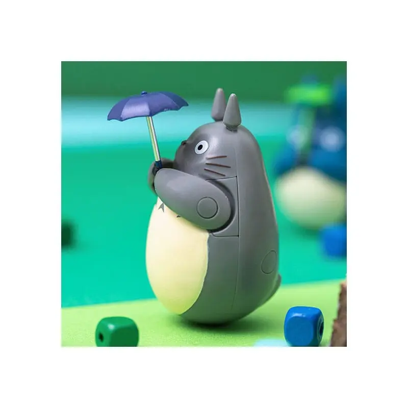 Mój Sąsiad Totoro Figurka z Okrągłą Podstawą Duży Totoro z liściem 7 cm zdjęcie produktu