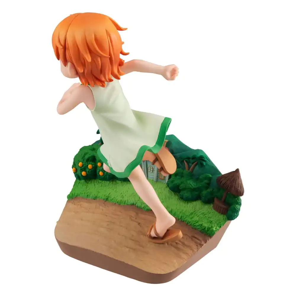 Figurka z PVC One Piece G.E.M. Series Nami Run! Run! Run! 11 cm zdjęcie produktu