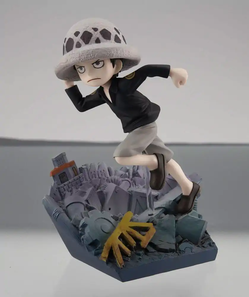 One Piece G.E.M. Series Figurka z PVC Trafalgar Law Run! Run! Run! 13 cm zdjęcie produktu