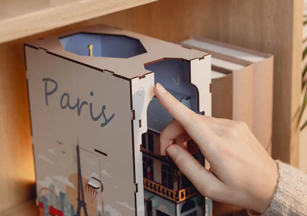 Paris Tiny Adventures Book Nook Mini Diorama 23 cm zdjęcie produktu