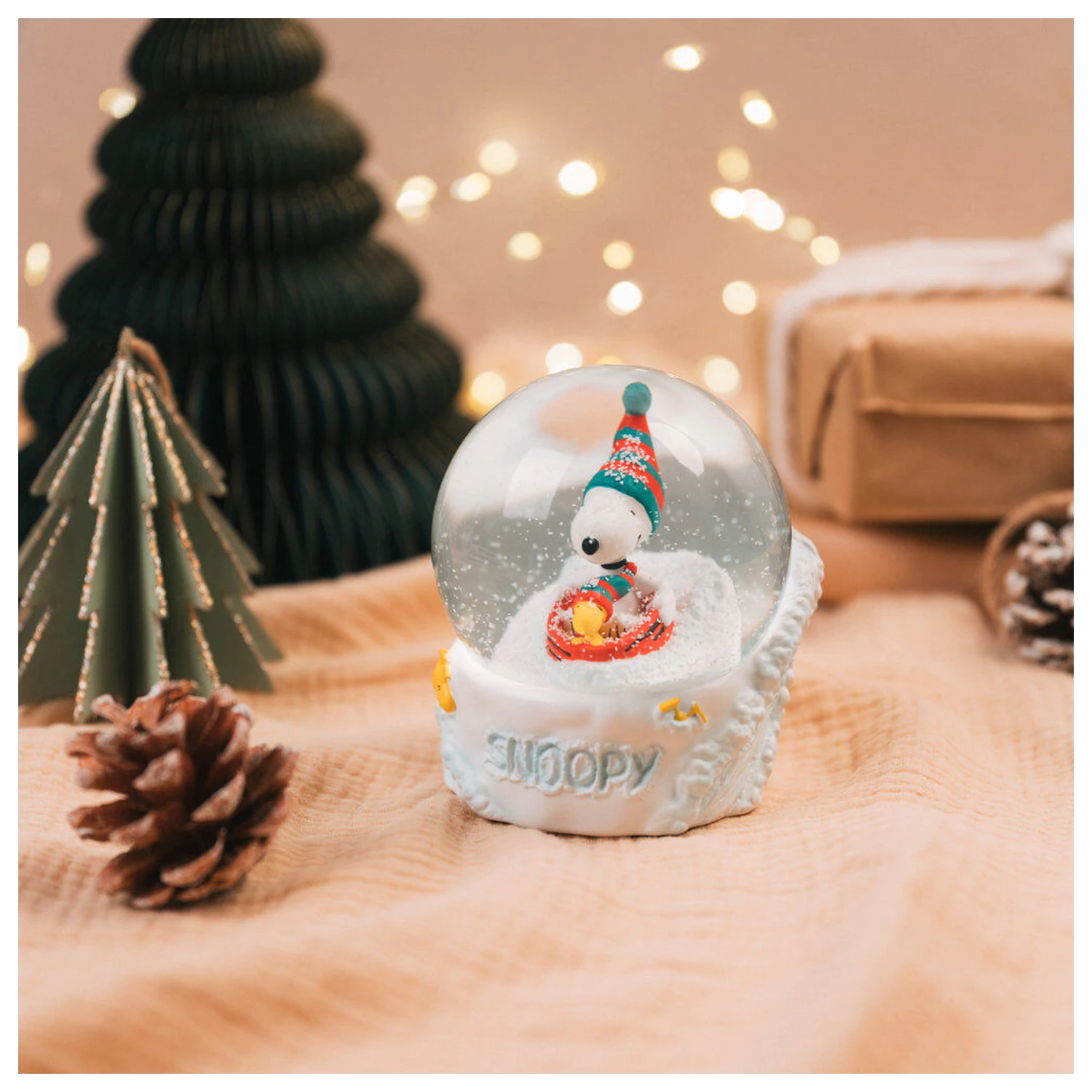 Peanuts Snoopy kula śnieżna zdjęcie produktu