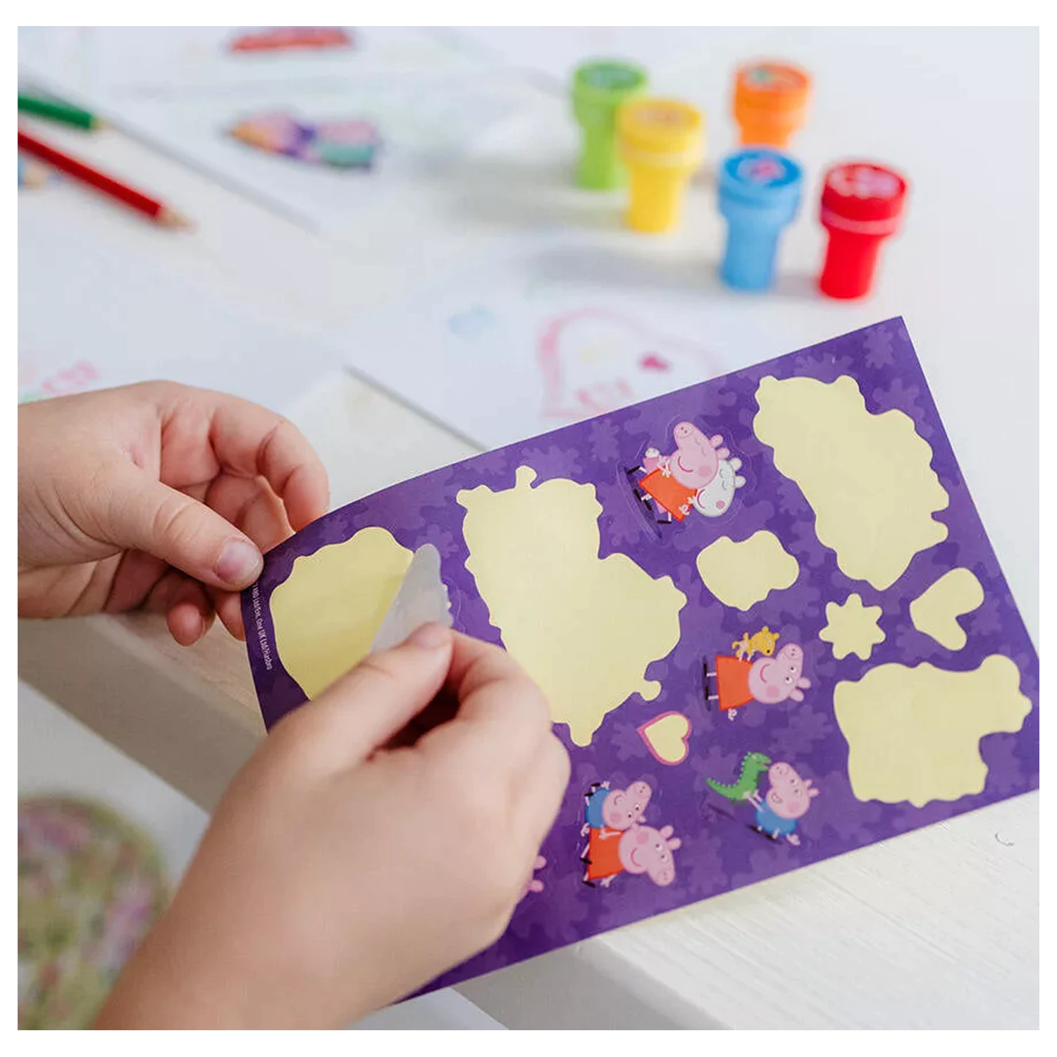 Peppa Pig Happiness Zestaw Kreatywny ze Stemplami zdjęcie produktu