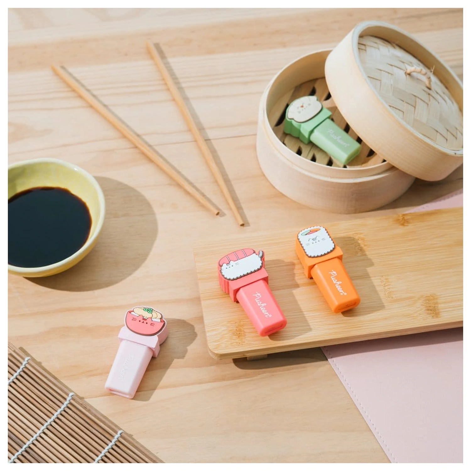 Pusheen Sushi Roll zestaw 4 zakreślaczy z nakładką zdjęcie produktu