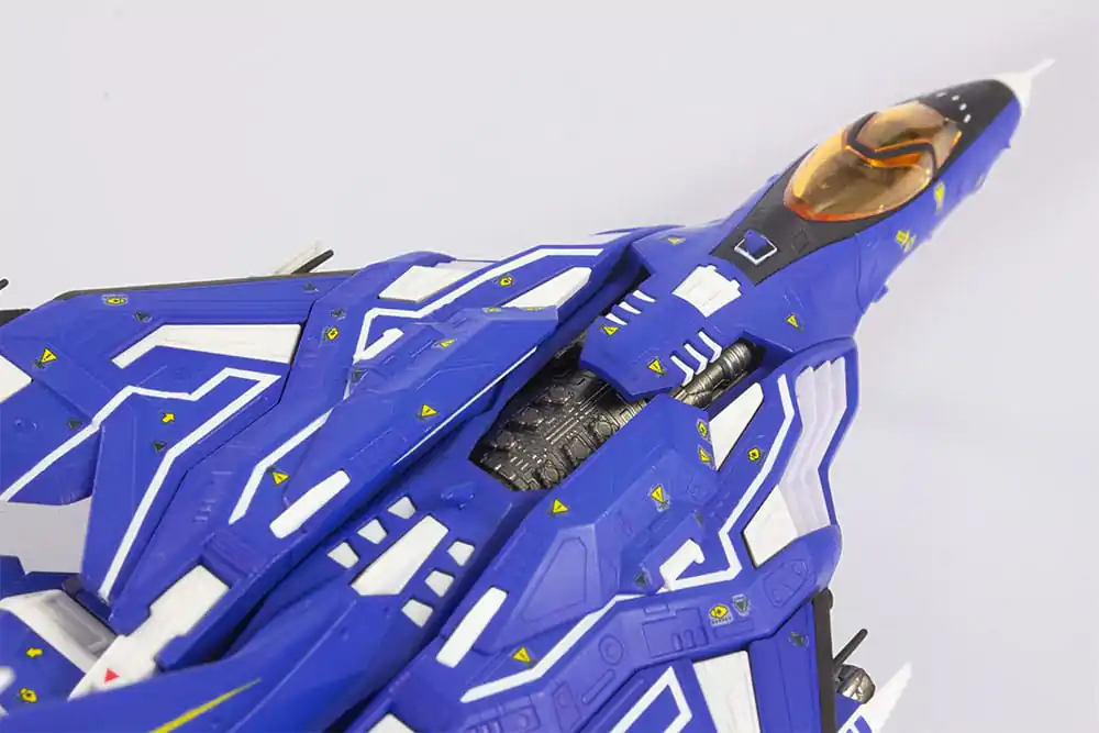 Raiden V Director´s Cut Plastikowy Zestaw Modeli 1/100 FT-00004A Azuma 2P Color Ver. 18 cm zdjęcie produktu