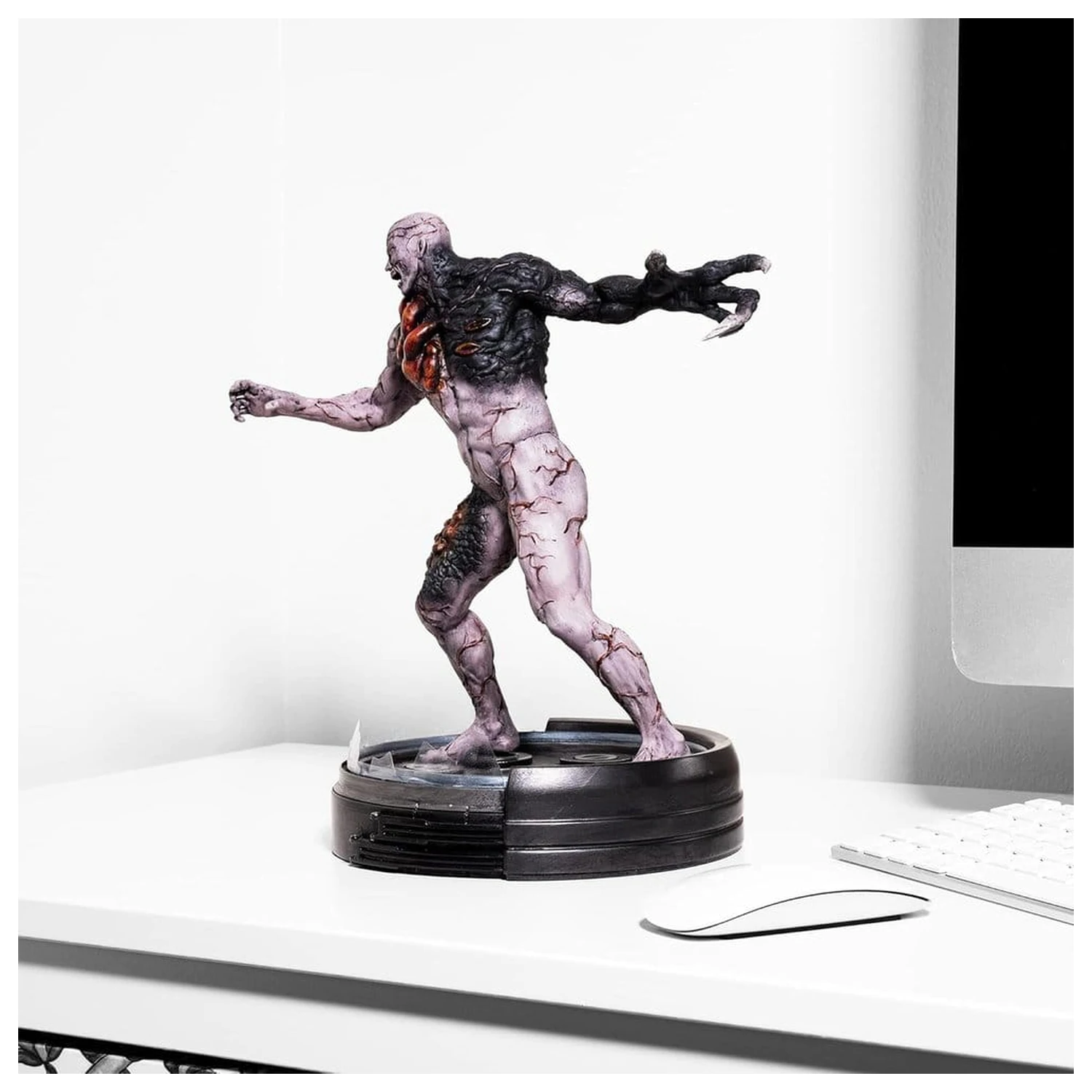 Resident Evil Statua Tyranta zdjęcie produktu