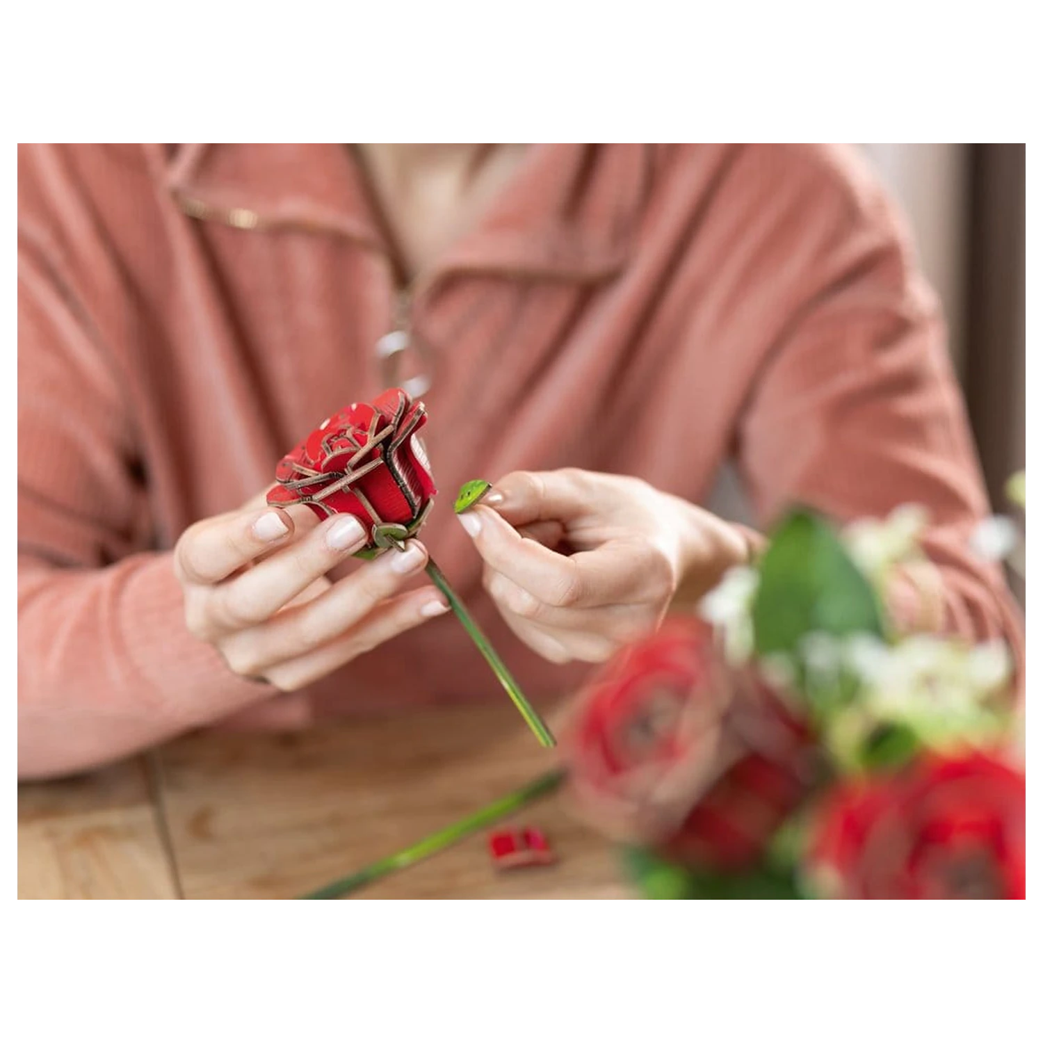 Revell Kwiaty Drewniane Kwiaty Dream of Roses 22 cm zdjęcie produktu