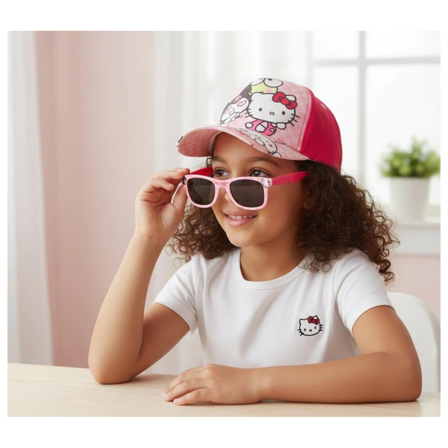 Sanrio Czapka i Zestaw Okularów Przeciwsłonecznych Hello Kitty B 53 cm zdjęcie produktu