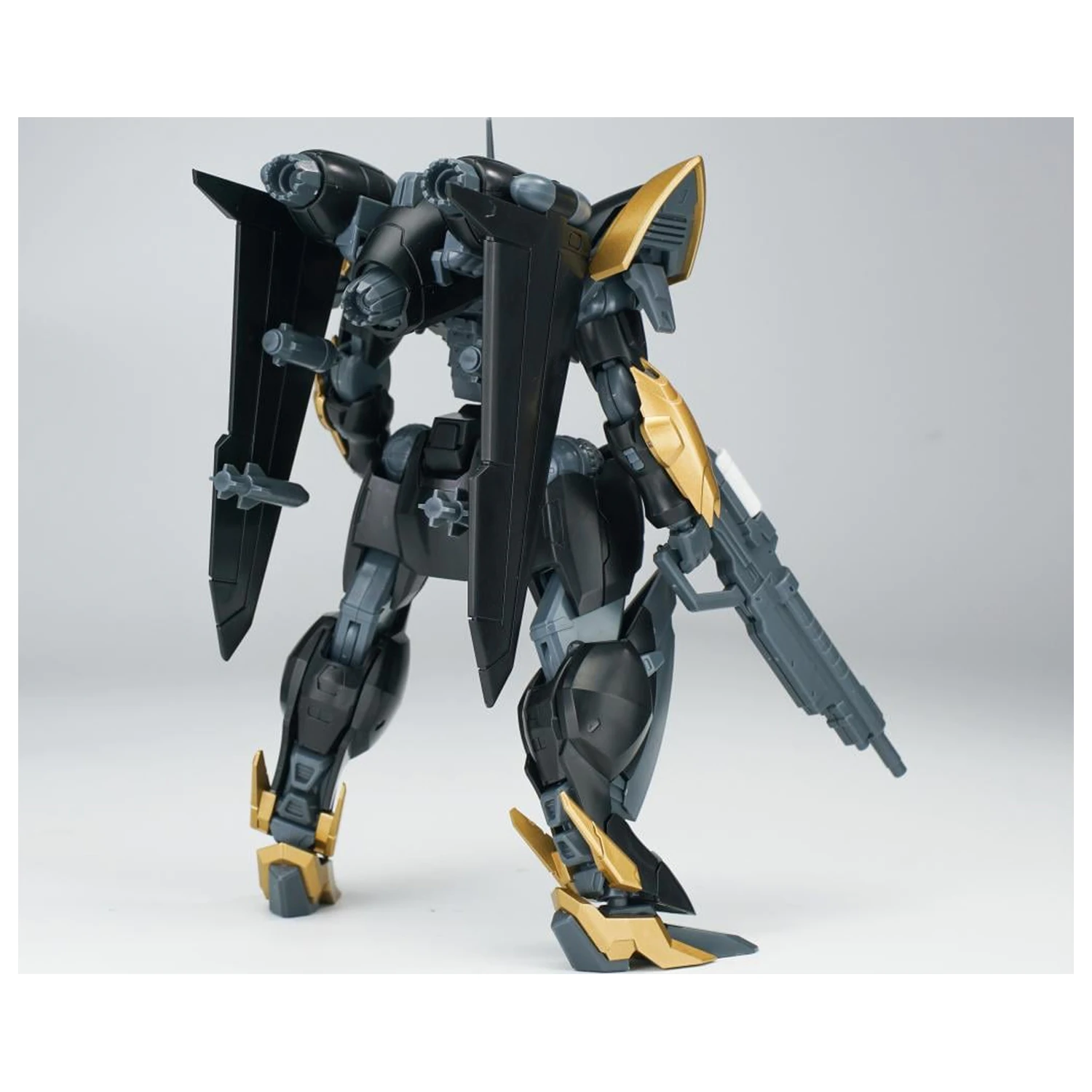 SHEIK MAINLAND Ultra Action Trooper Yun Que Silver Zestaw Modelarski 1/144 zdjęcie produktu