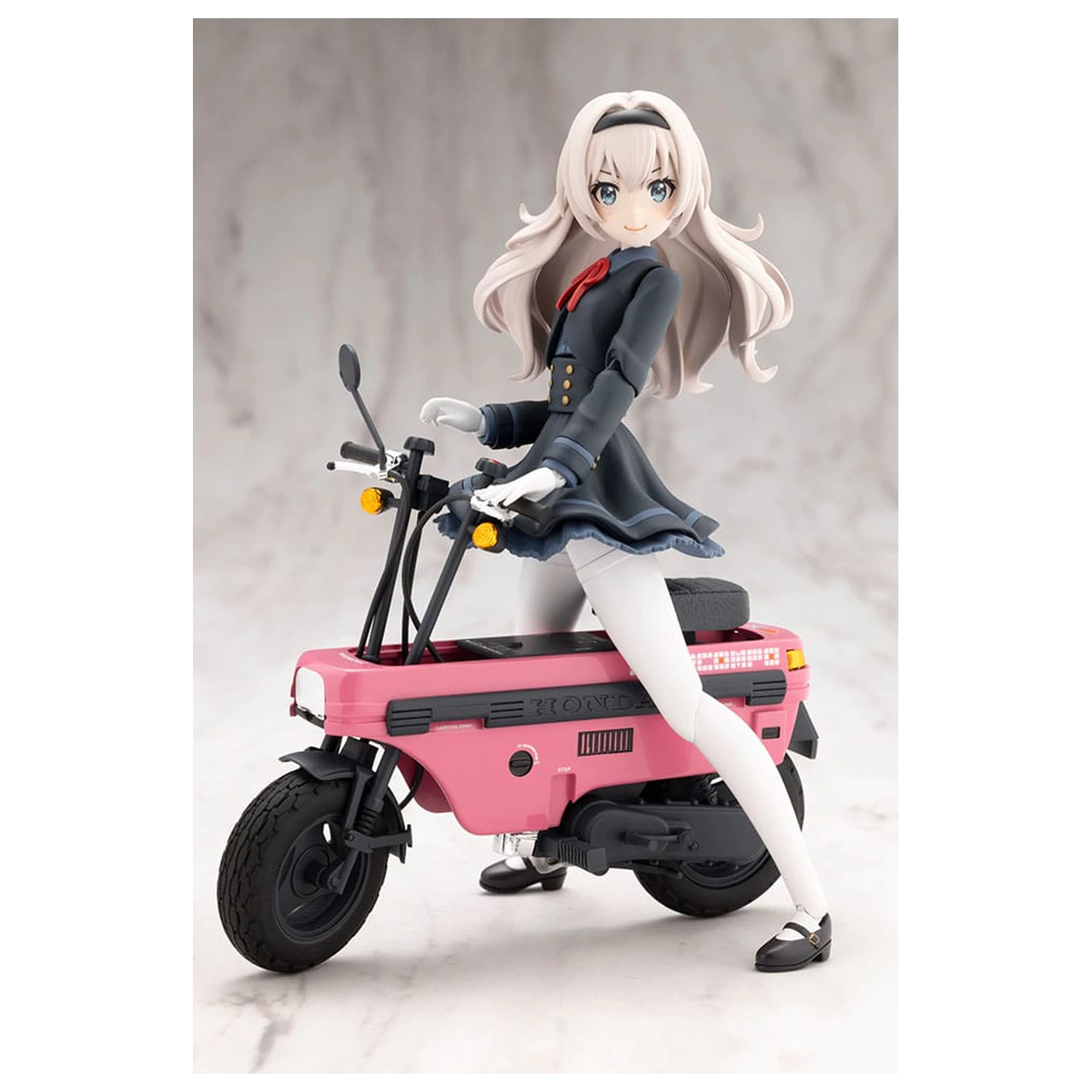 Sousai Shojo Teien Plastic Model Kit 1/10 Emma Koishikawa Nocturne z Honda AB12 Motocompo 14 cm zdjęcie produktu