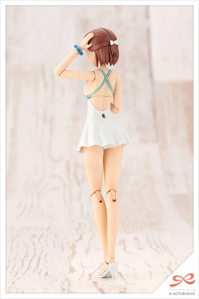 Sousai Shojo Teien Model Plastikowy do Składania 1/10 Koyomi Takanashi (Swim Style) 16 cm zdjęcie produktu