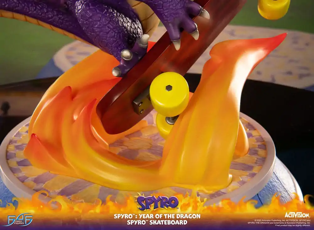 Statua Spyro : Year of the Dragon Spyro Skateboard 34 cm zdjęcie produktu