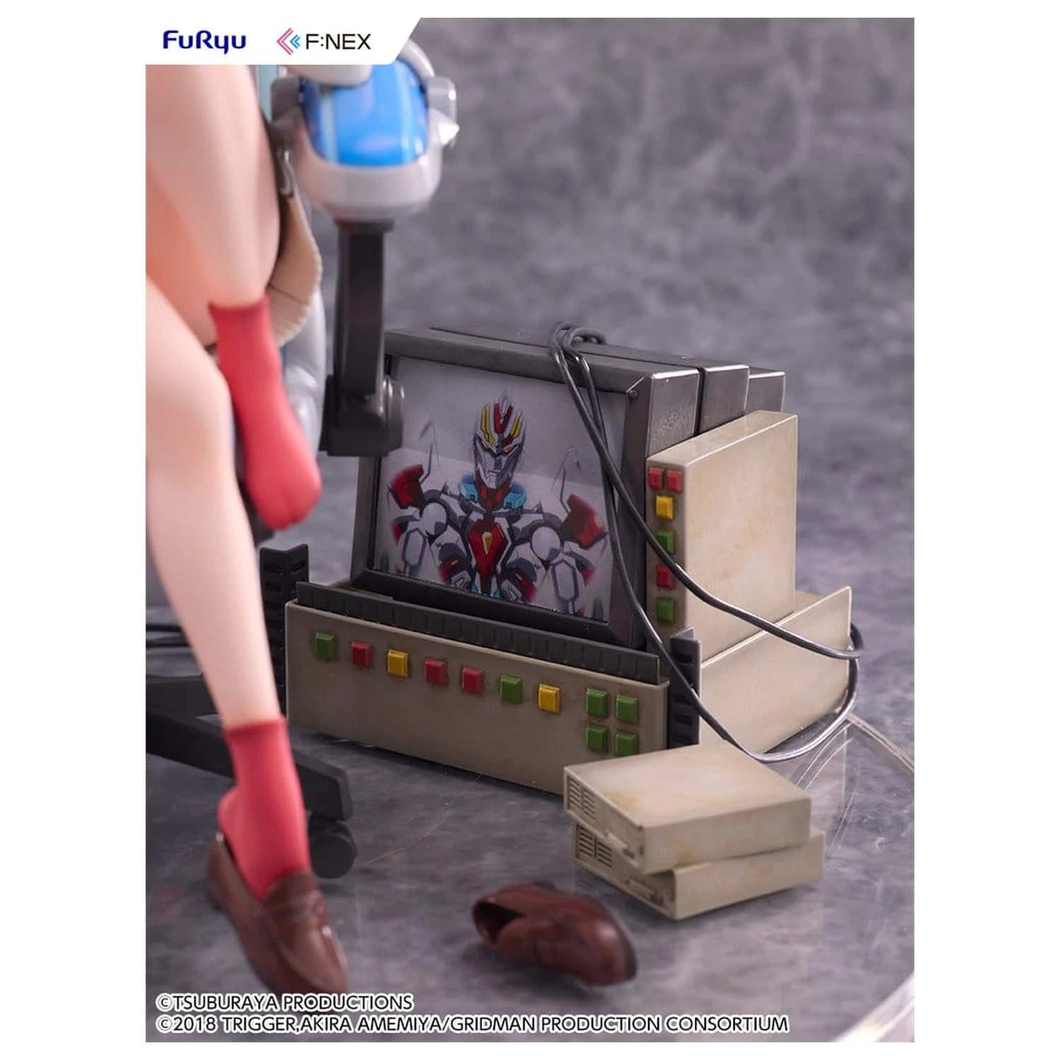 SSSS. Gridman Universe F:NEX PVC Statuetka Rikka Takarada Gaming Chair Ver. 19 cm zdjęcie produktu