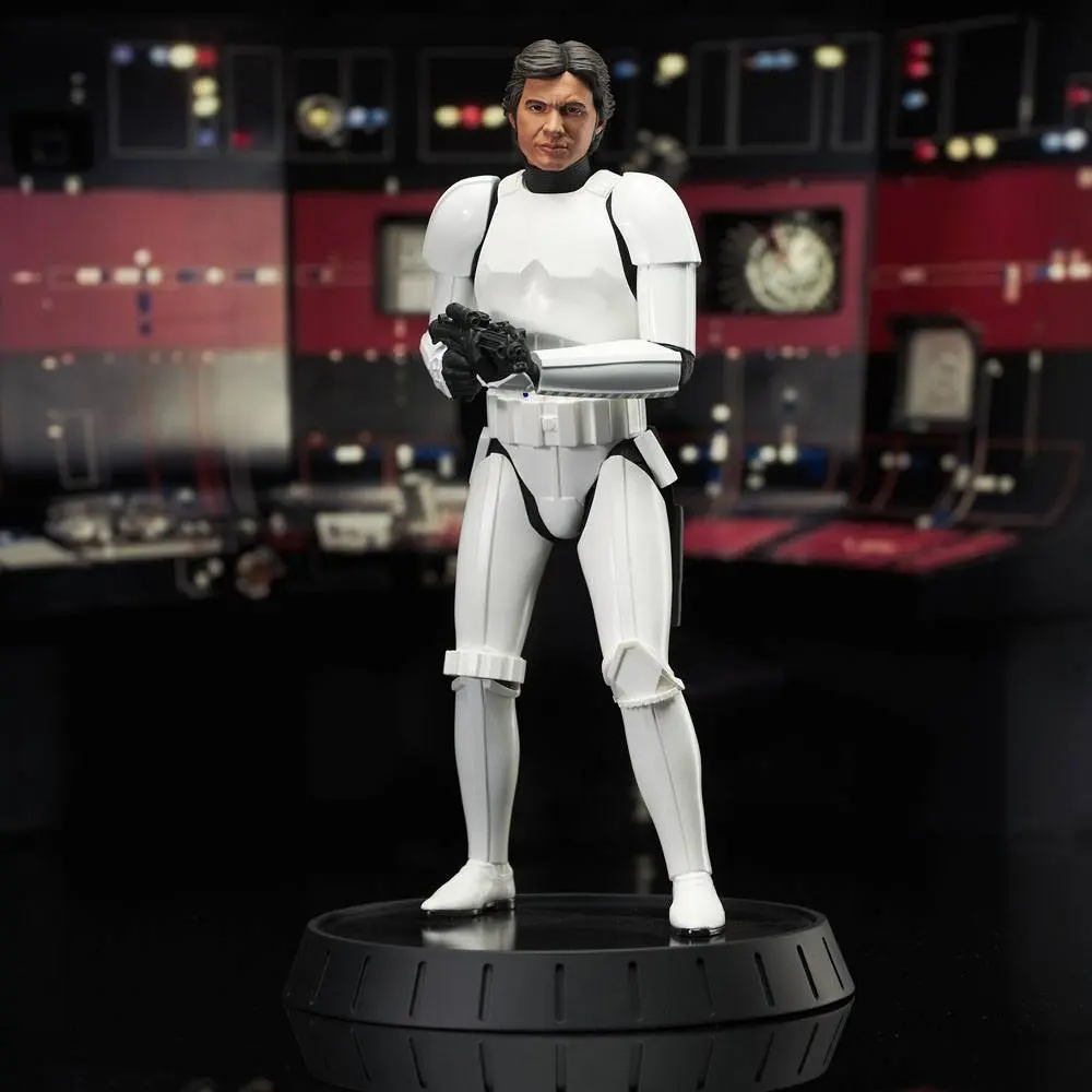 Star Wars Episode IV Milestones Statua 1/6 Han Solo (Stormtrooper Disguise) 40th Anniversary Exclusive 30 cm zdjęcie produktu