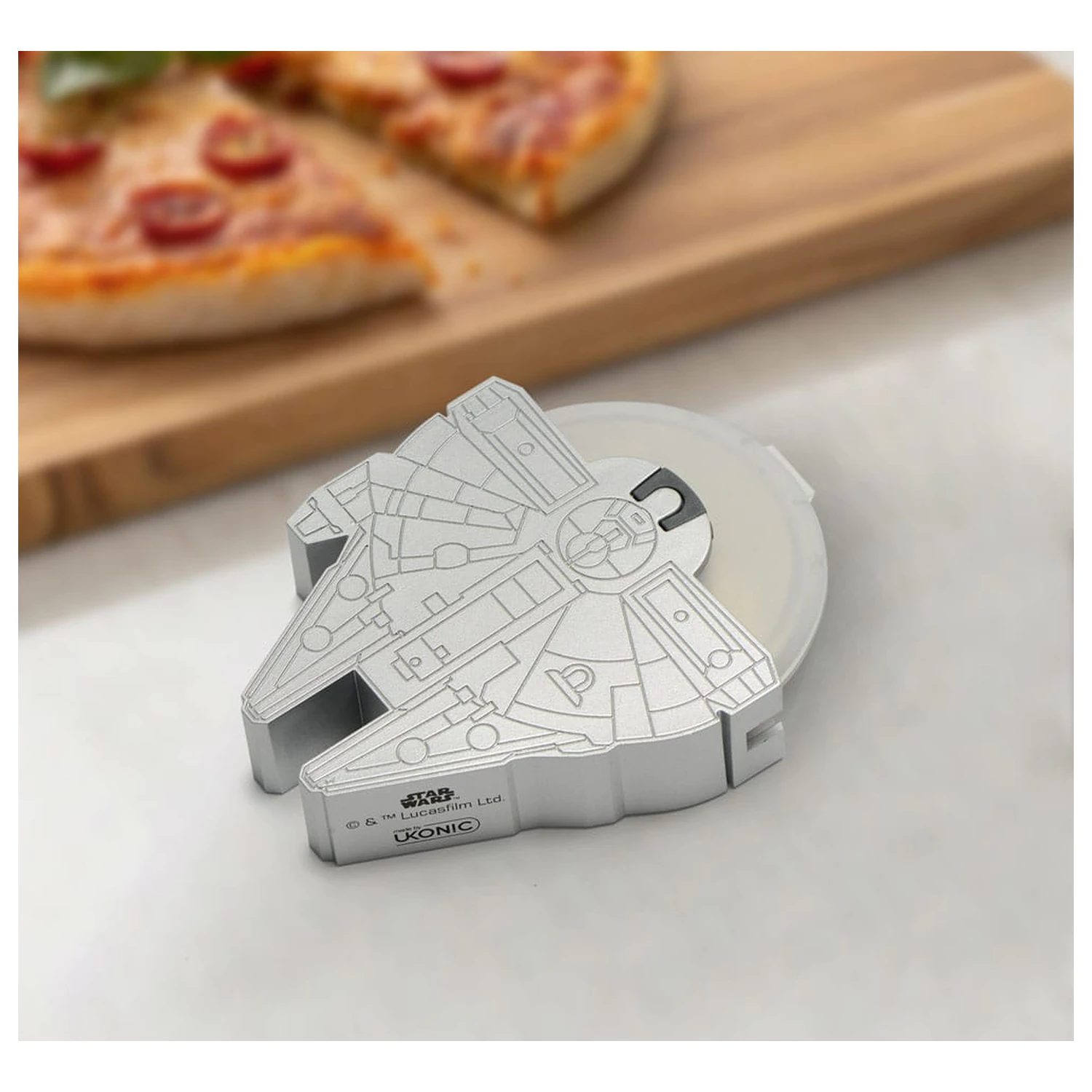 Star Wars Krajalnica do pizzy Millennium Falcon zdjęcie produktu