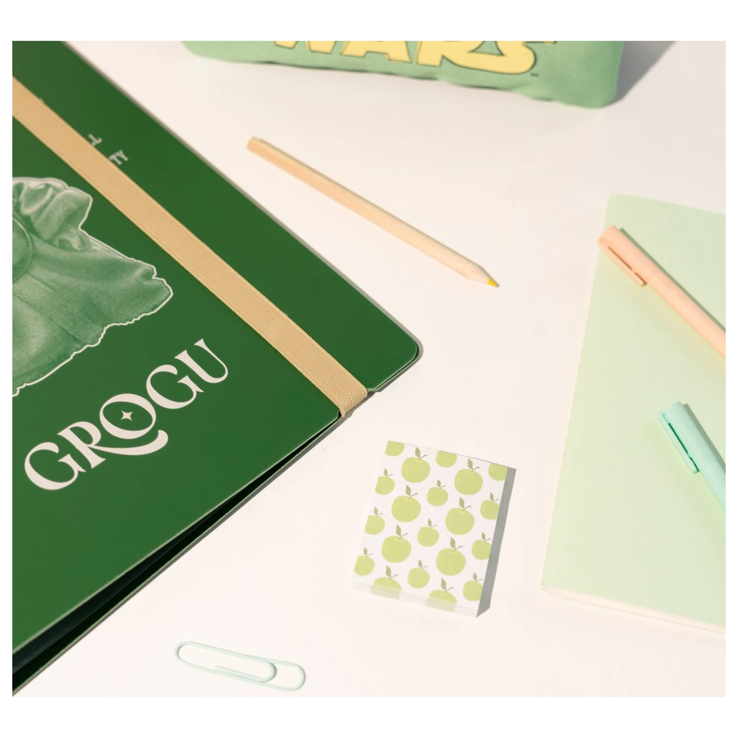 Star Wars: The Mandalorian and Grogu Segregator Ring Binder zdjęcie produktu