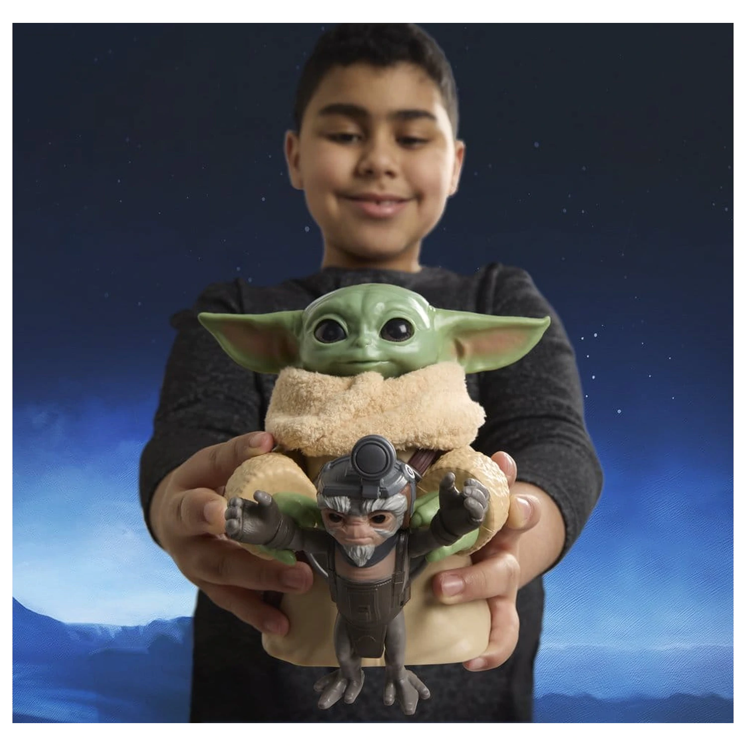 Star Wars: The Mandalorian & Grogu Elektroniczna Figurka Akcji Huggin' Grogu & Anzellan 17 cm zdjęcie produktu