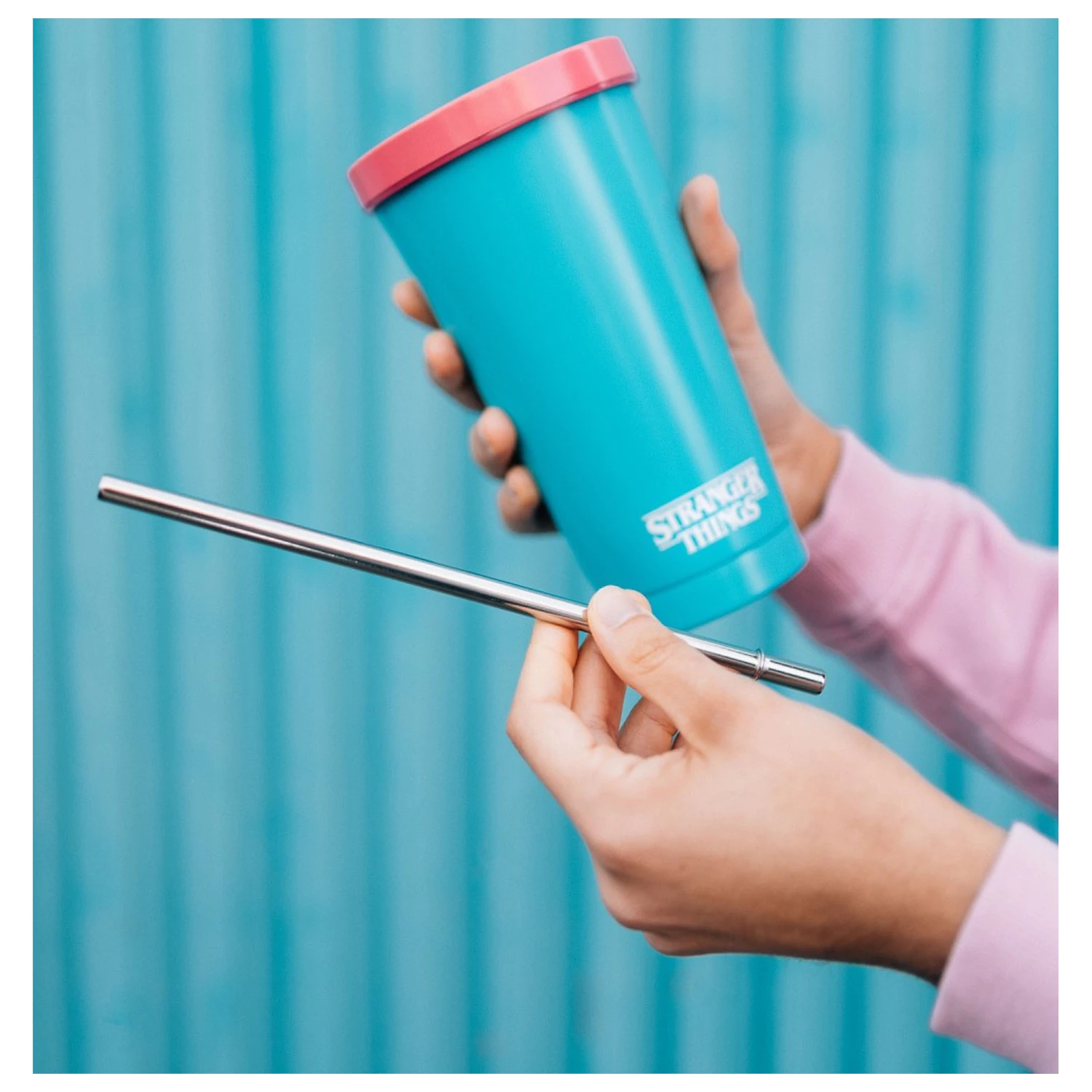 Stranger Things Rink-O-Mania tumbler ze słomką 550 ml zdjęcie produktu
