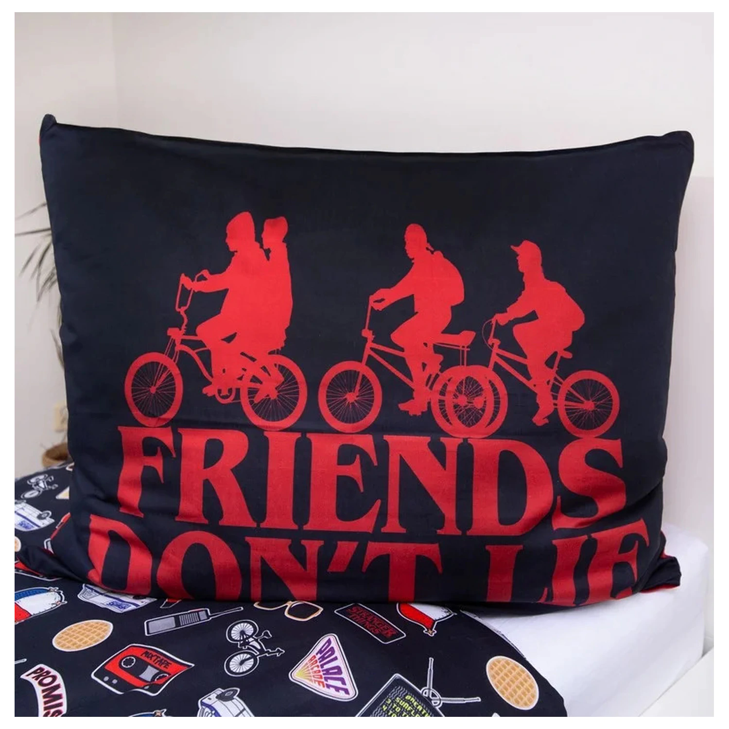 Stranger Things Upside Down Ciemna Poszwa na kołdrę zdjęcie produktu