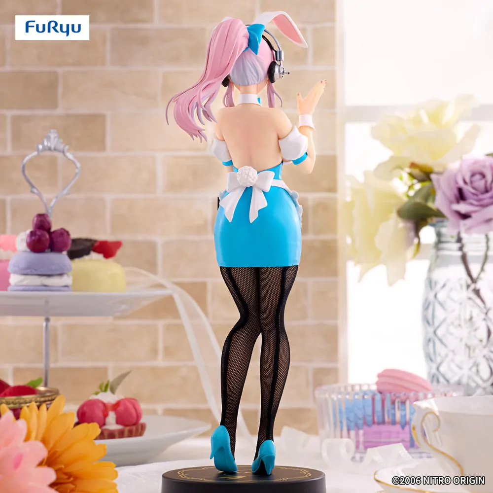 Super Sonico BiCute Bunnies Statuetka PVC Waitress Light Blue Color Ver. 28 cm zdjęcie produktu