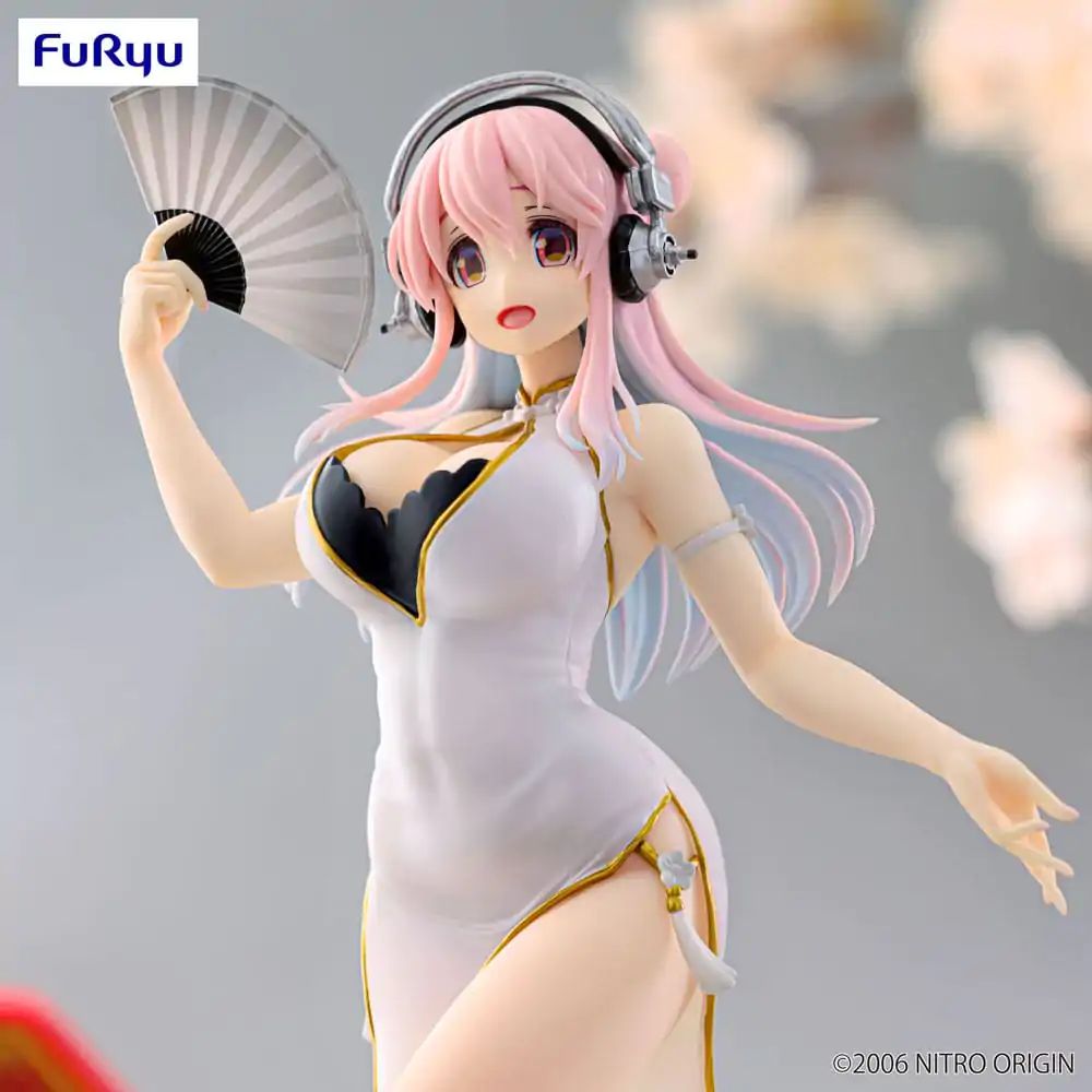 Super Sonico Trio-Try-iT Statuetka z PCV White China Dress Ver. 21 cm zdjęcie produktu