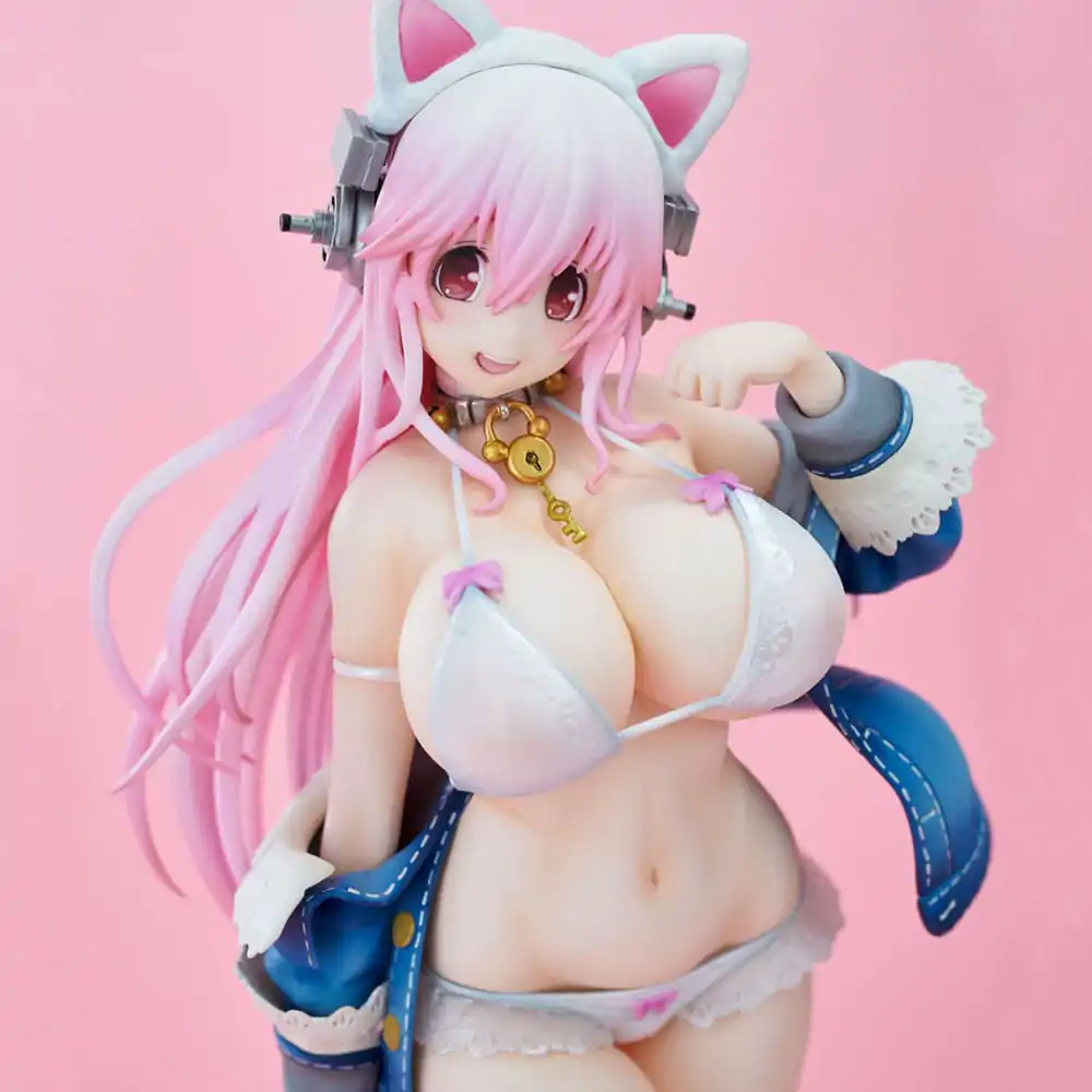 Super Sonico PVC Statuetka Super Sonico Biały Kot Wer. 27 cm zdjęcie produktu