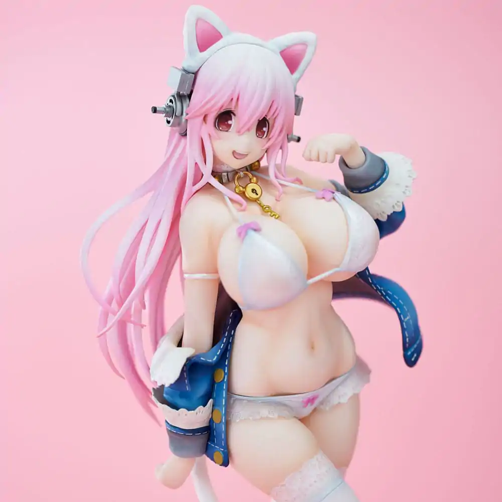 Super Sonico PVC Statuetka Super Sonico Biały Kot Wer. 27 cm zdjęcie produktu