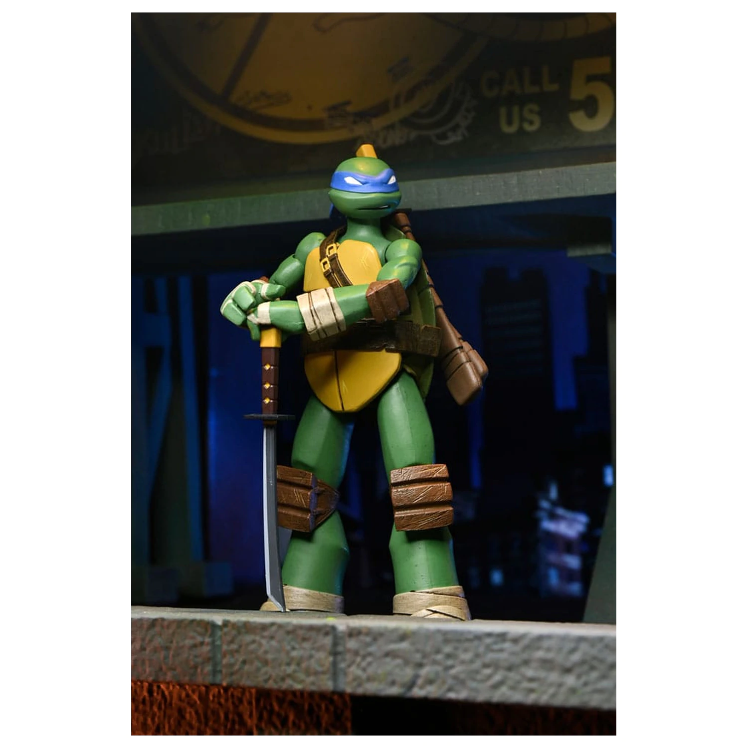 Teenage Mutant Ninja Turtles Figurka Akcji Ultimate Leonardo 18 cm zdjęcie produktu