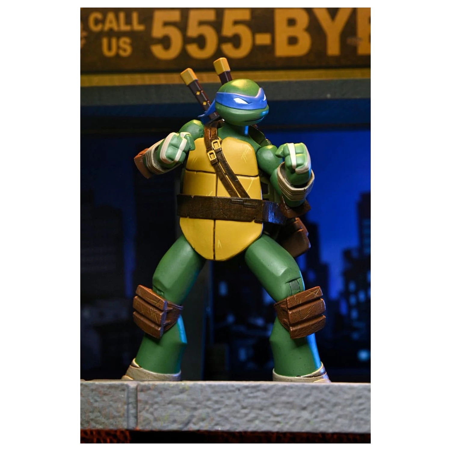 Teenage Mutant Ninja Turtles Figurka Akcji Ultimate Leonardo 18 cm zdjęcie produktu