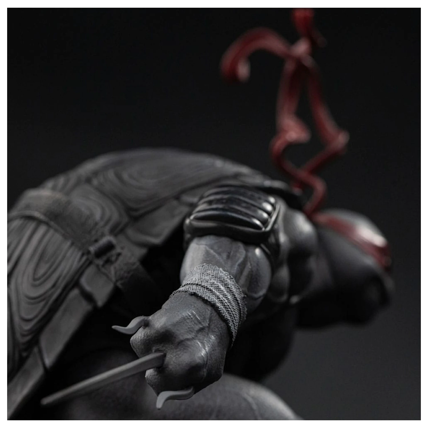 Teenage Mutant Ninja Turtles Art Scale Statua 1/10 Raphael Black and White Variant 26 cm zdjęcie produktu