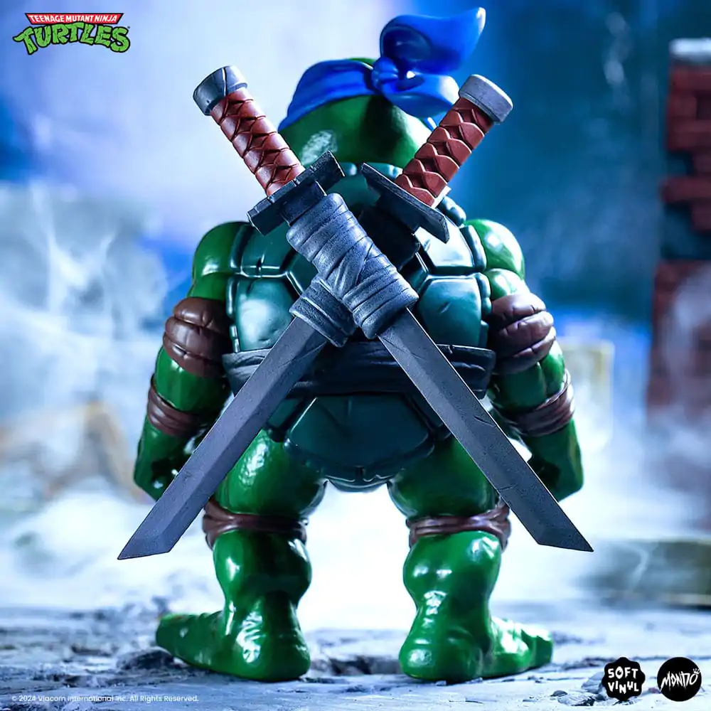 Teenage Mutant Ninja Turtles Miękka Winylowa Figurka Leonardo 25 cm zdjęcie produktu