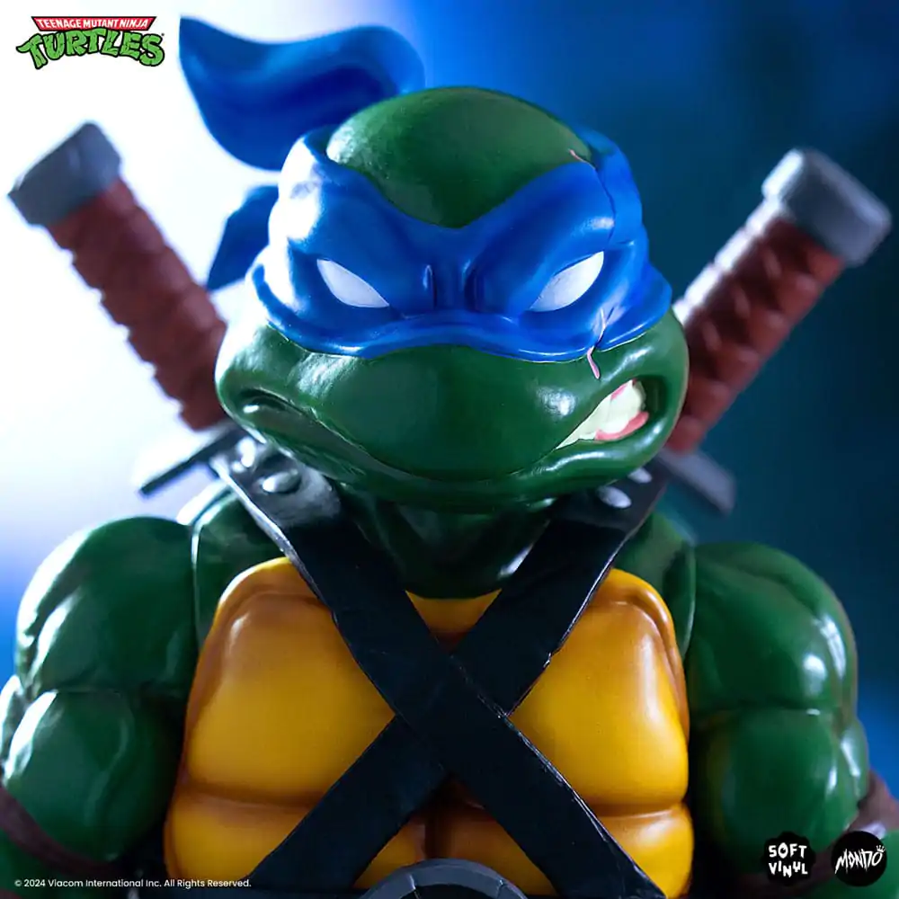 Teenage Mutant Ninja Turtles Miękka Winylowa Figurka Leonardo 25 cm zdjęcie produktu