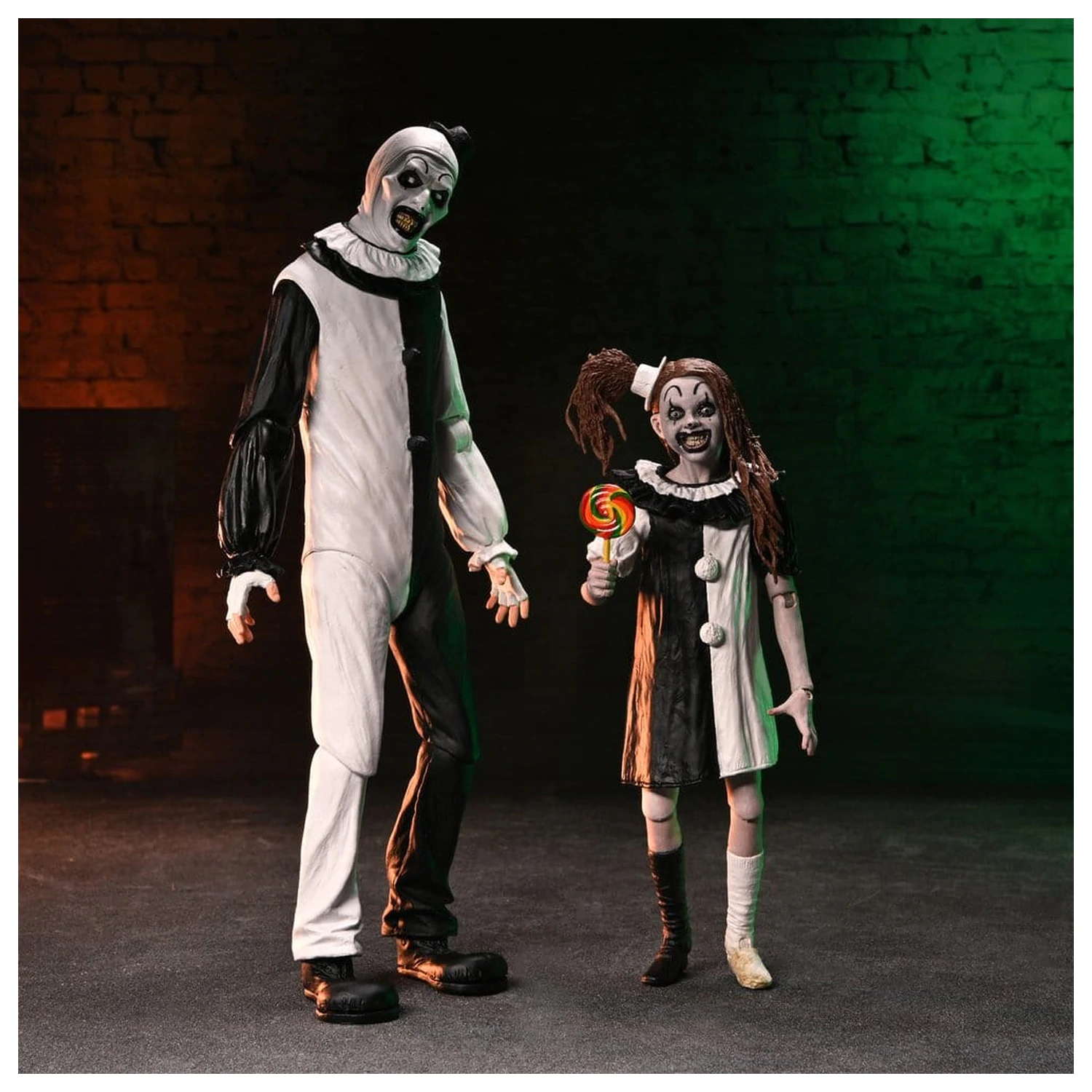 Terrifier 2 Zestaw 2 Figurek Akcji Ultimate Art the Clown i Little Pale Girl 18 cm zdjęcie produktu