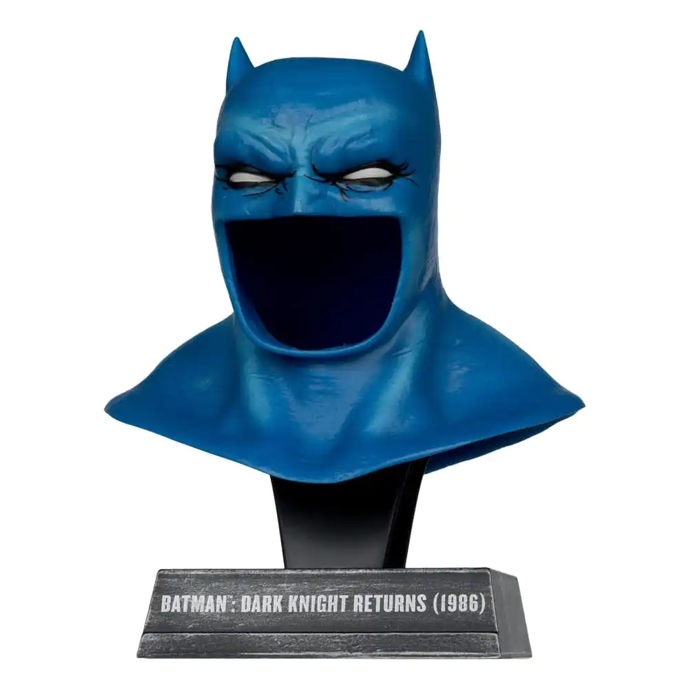 The Dark Knight Returns DC Direct Mini Replica 1/3 Maska Batmana 19 cm zdjęcie produktu