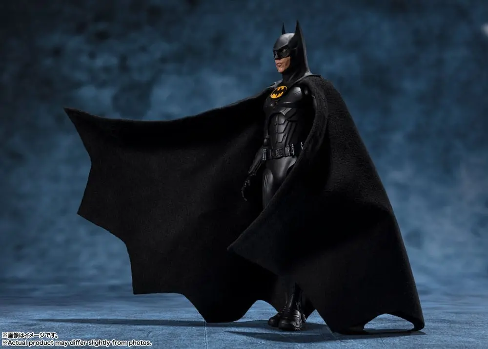 The Flash S.H. Figuarts Figurka akcji Batman 15 cm zdjęcie produktu