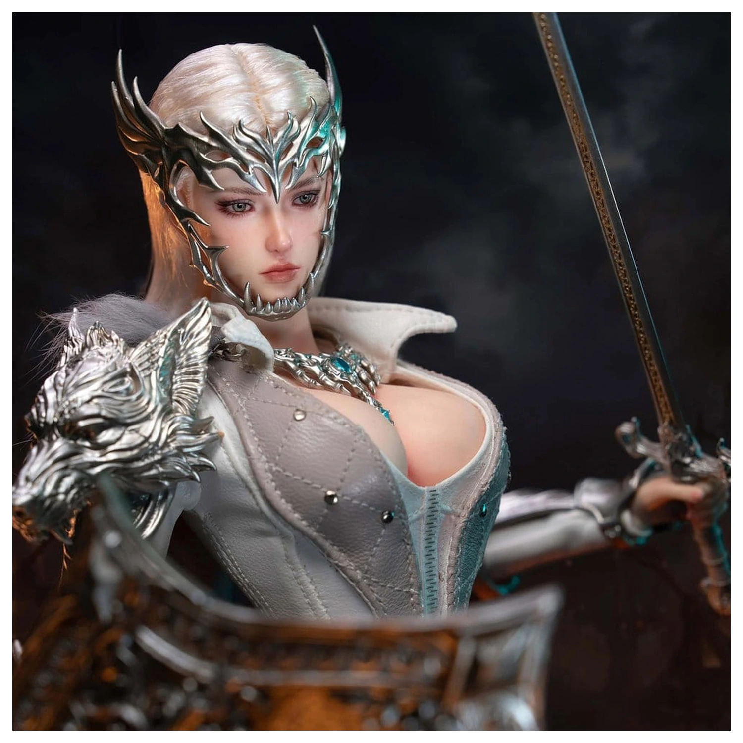 The Girl Under Wolf's Ward Action Figure 1/6 Alina (Silver) 30 cm zdjęcie produktu