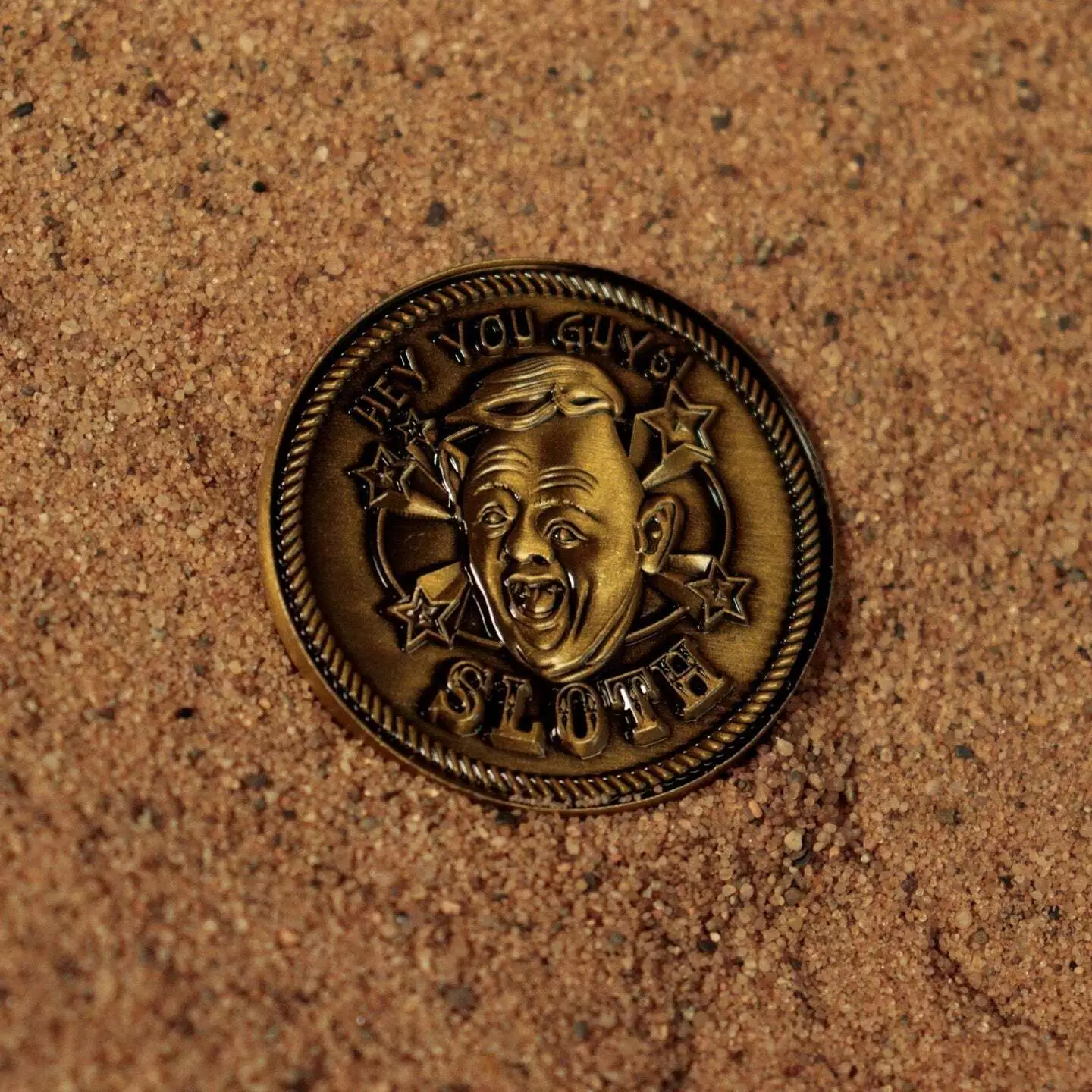 The Goonies Collectable Coin Leniwiec (Sloth) zdjęcie produktu