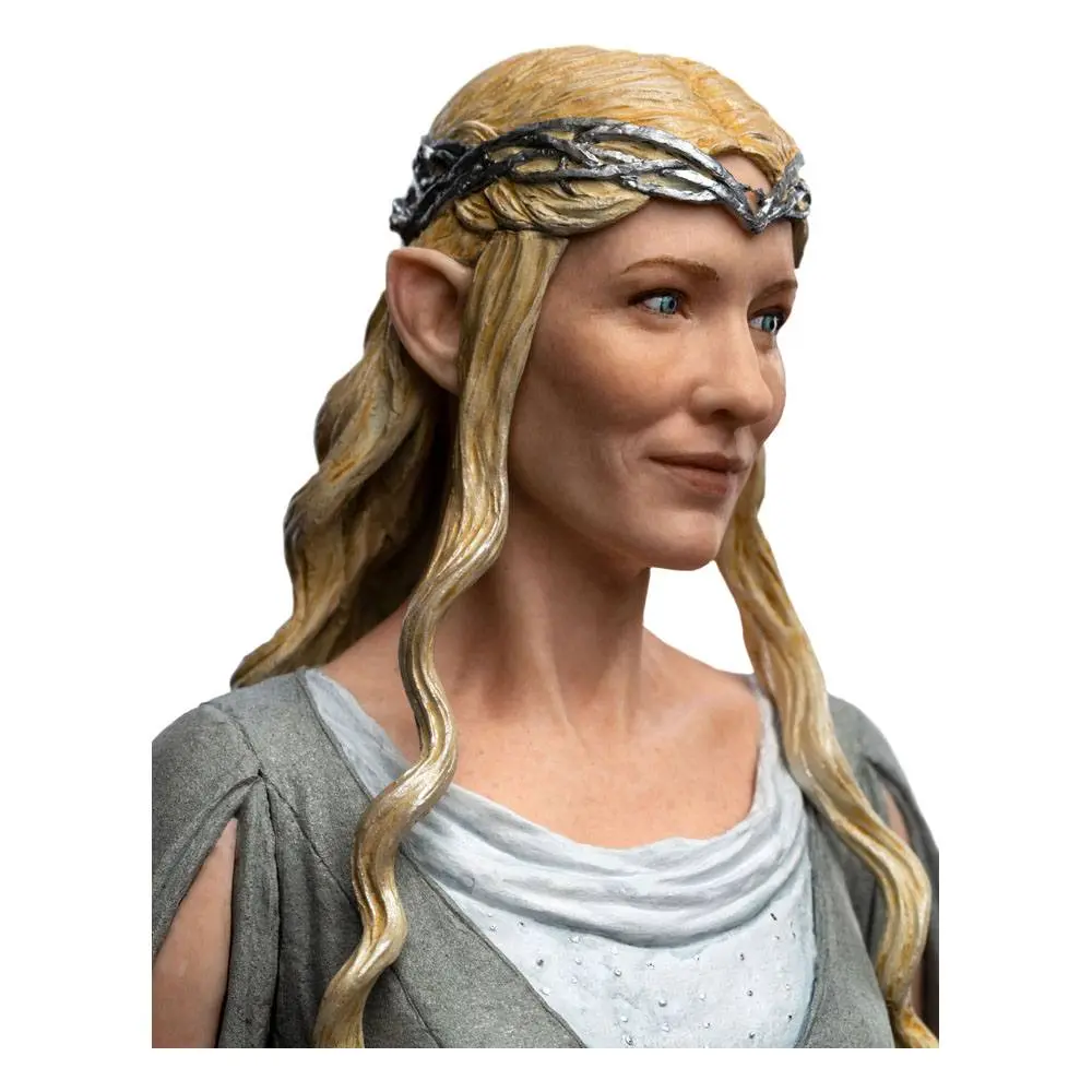 Hobbit Pustkowie Smauga Classic Series Statua 1/6 Galadriela z Białej Rady 39 cm zdjęcie produktu