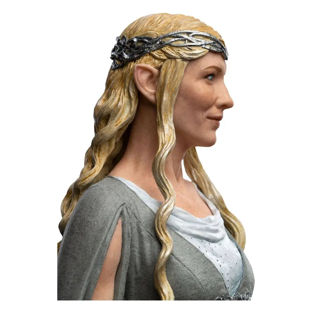 Hobbit Pustkowie Smauga Classic Series Statua 1/6 Galadriela z Białej Rady 39 cm zdjęcie produktu