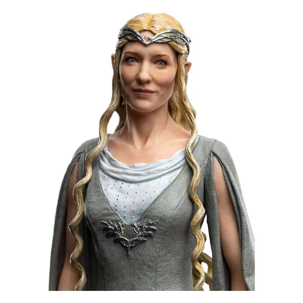 Hobbit Pustkowie Smauga Classic Series Statua 1/6 Galadriela z Białej Rady 39 cm zdjęcie produktu