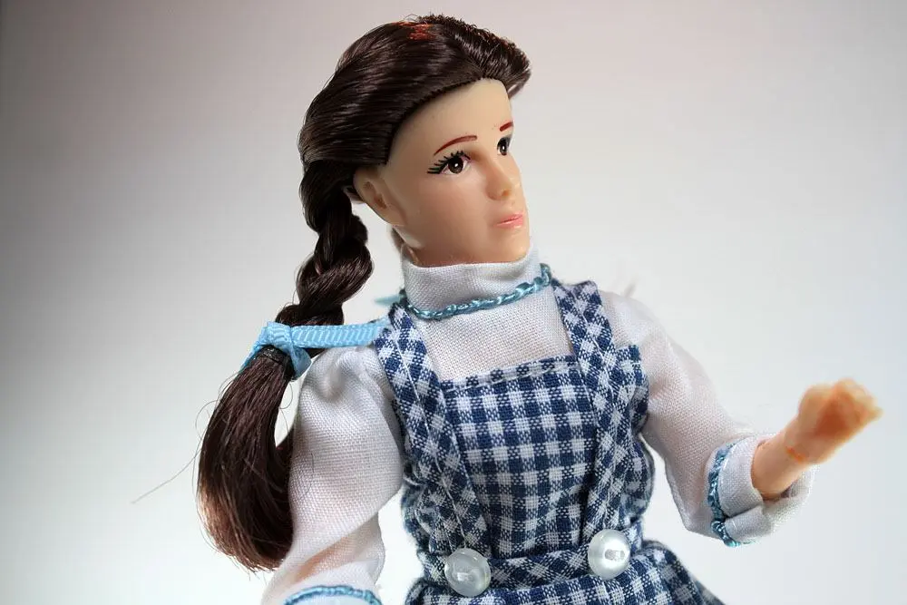 Czarnoksiężnik z Oz Figurka Akcji Dorothy 20 cm zdjęcie produktu