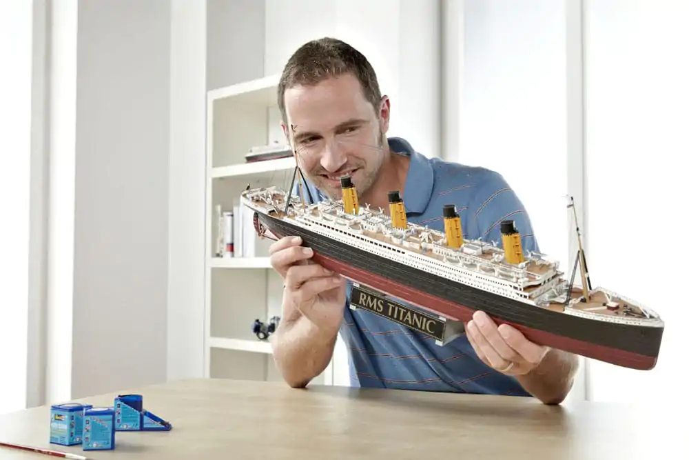 Titanic Model Kit Zestaw Upominkowy 1/400 R.M.S. Titanic 100th Anniversary Edition 67 cm zdjęcie produktu