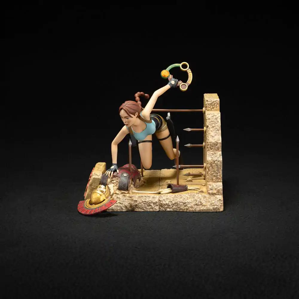 Tomb Raider 1996 PVC Statuetka Lara Croft Classic Era 17 cm zdjęcie produktu