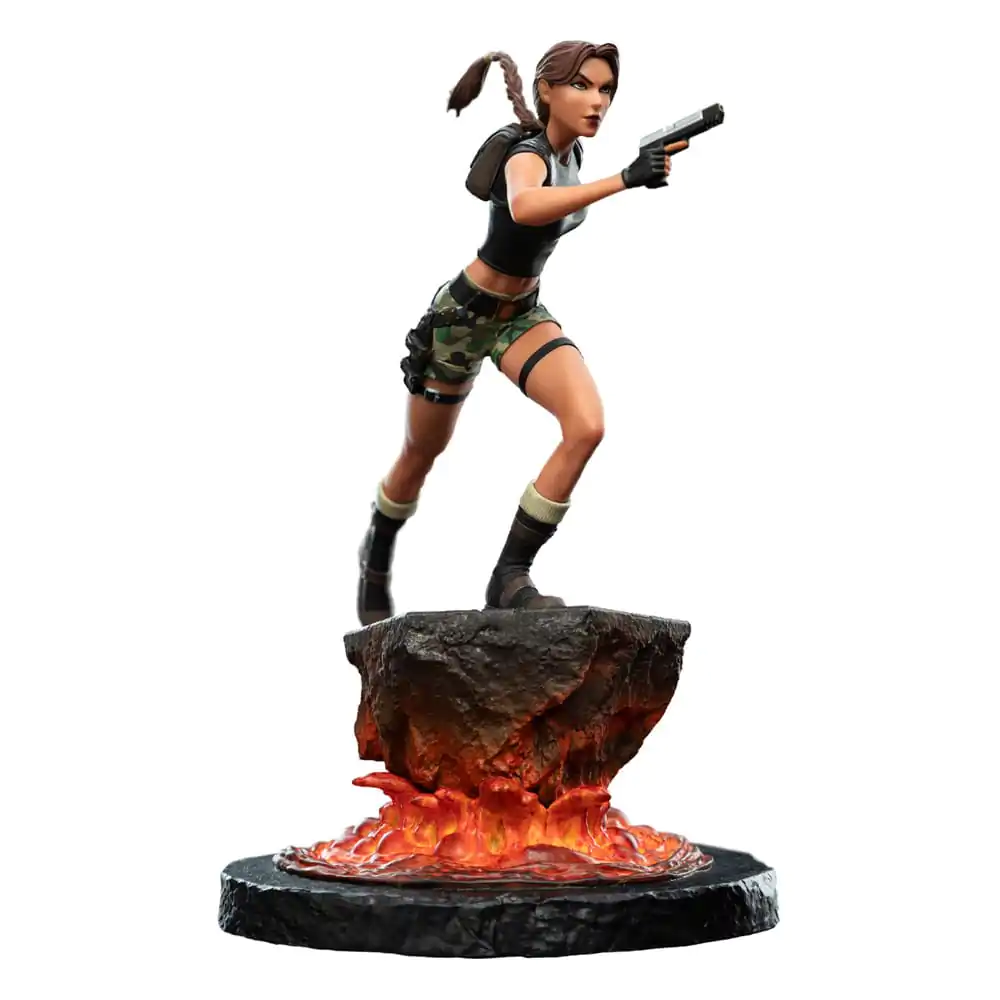 Statua Tomb Raider Mini Lara Croft: The Sanctuary of Flame 18 cm zdjęcie produktu