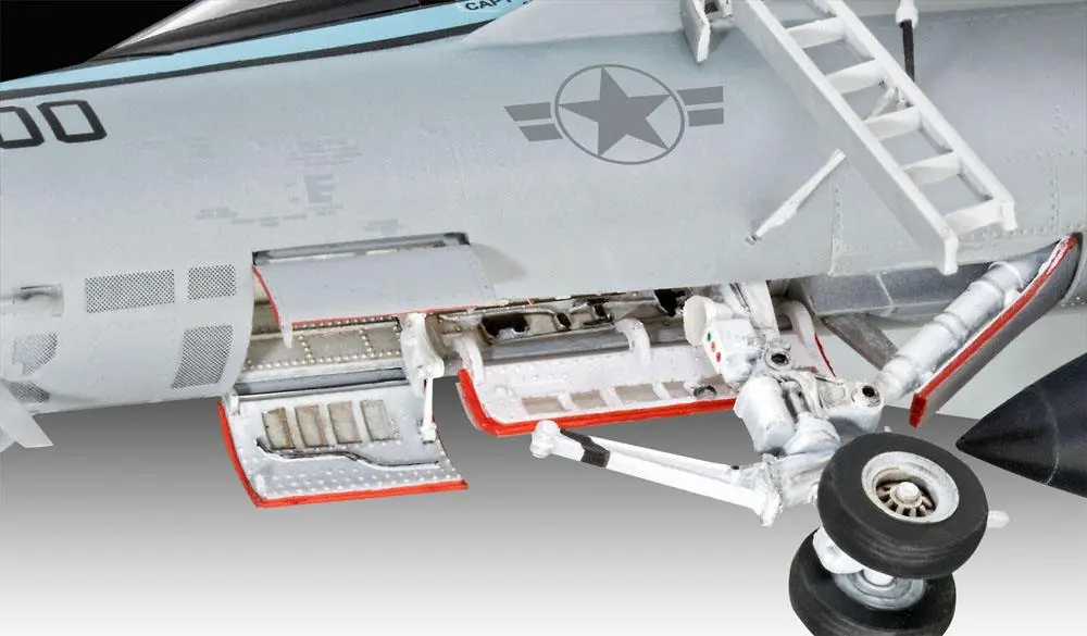 Top Gun: Maverick Model Kit 1/48 F/A-18E Super Hornet Mavericka 38 cm zdjęcie produktu