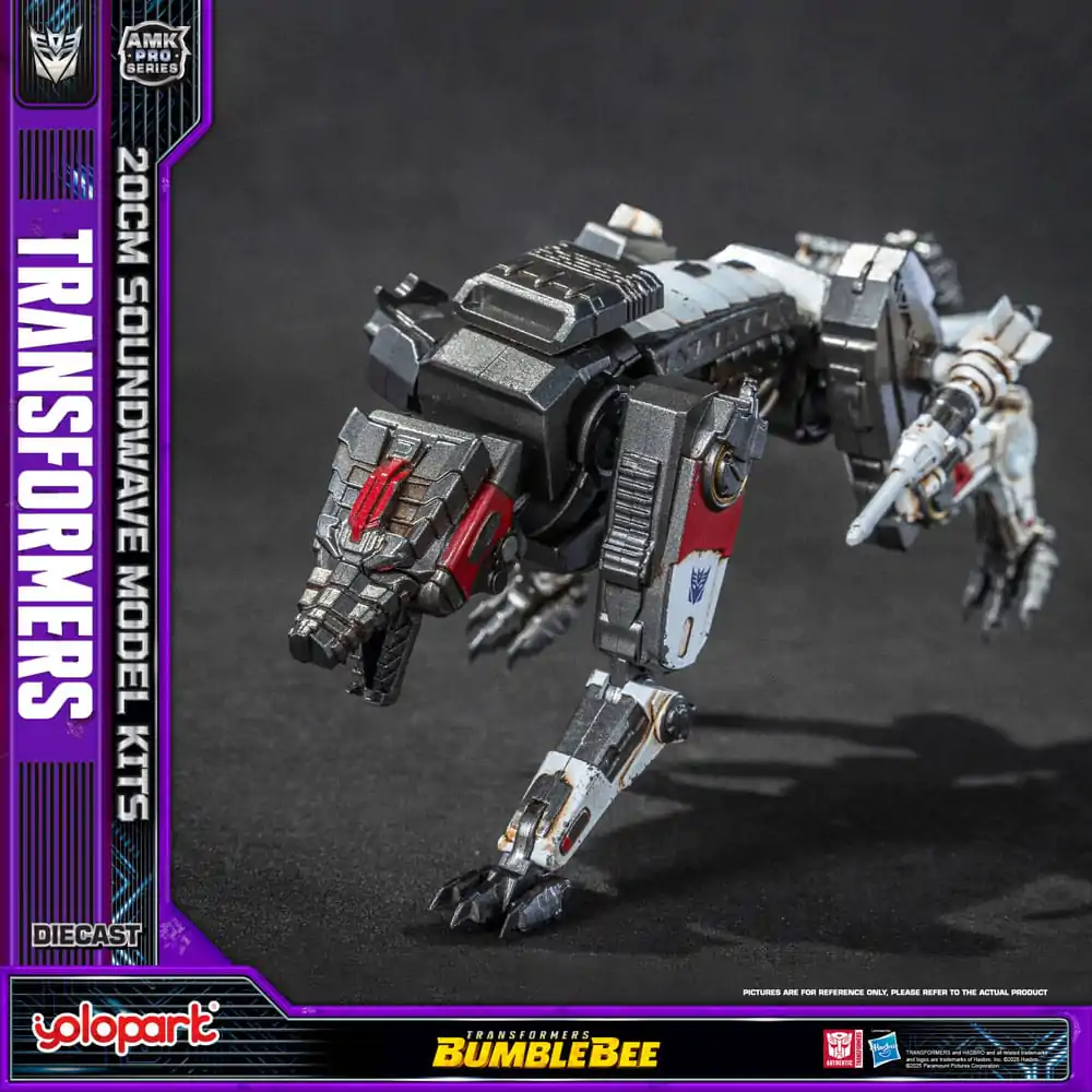 Transformers: Bumblebee AMK Pro Series Plastikowy Zestaw Modelarski Soundwave (Wersja Zagraniczna) 20 cm zdjęcie produktu